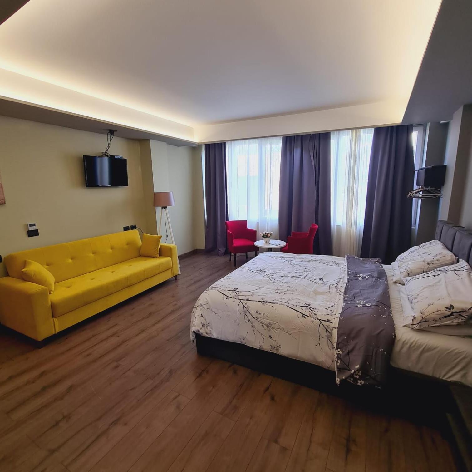 Driti Central Hotel Tirana Exterior foto